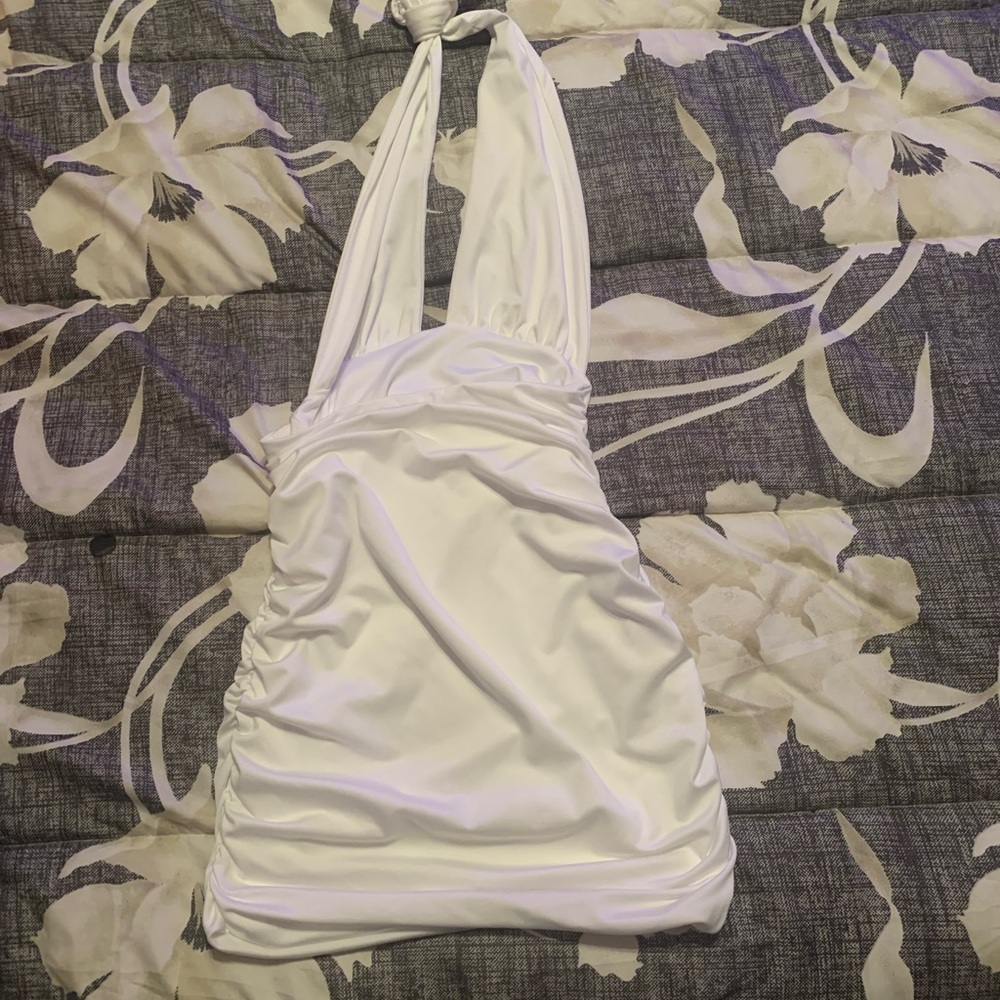 Sexy mini dress that ties up in the back around the neck